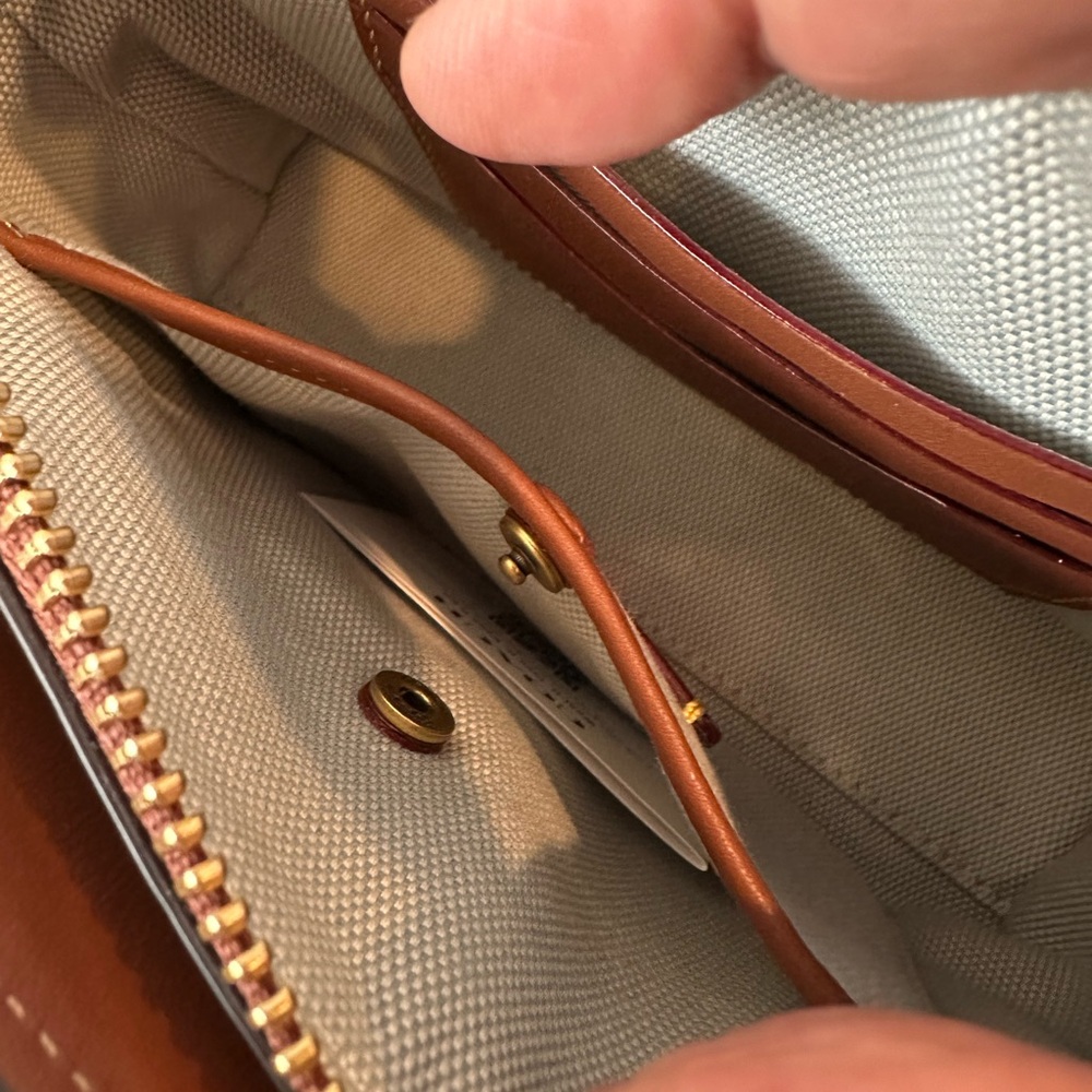 Coach colorblock crossbody - Picture 3 of 8